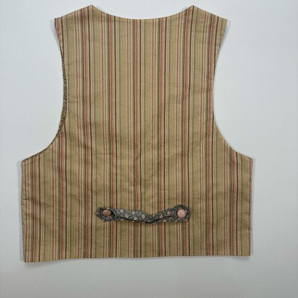 Vintage 1980’s Handmade Patchwork Floral Quilted Vest. - Picture 5 of 5